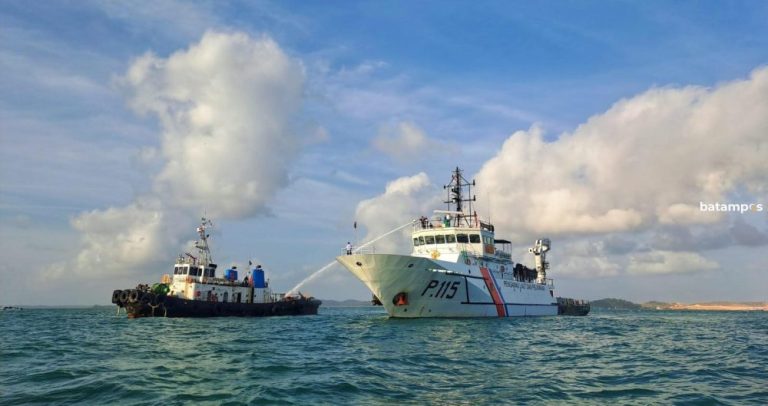 Simulasi Kecelakaan Laut, PLP Tanjunguban Uji Evakuasi Kru dan Penanggulangan Pencemaran