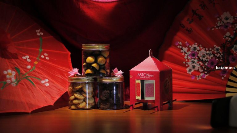 Aston Inn Gideon Batam Hadirkan Hampers Imlek Spesial Sambut Tahun Baru 2026