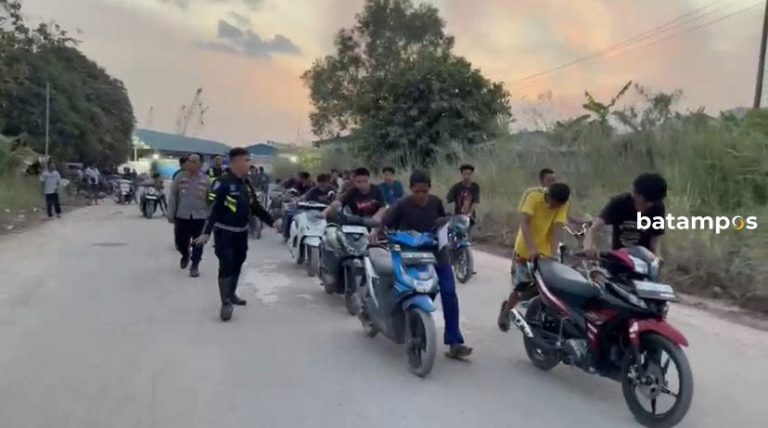 Polisi Angkut 71 Orang Pelaku Balap Liar di Sei Lekop