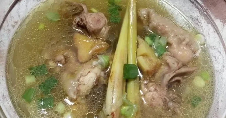 Masak Apa Hari Ini? Resep Sup Ayam Jahe Hangat, Cuma 20 Menit dan Anti Ribet