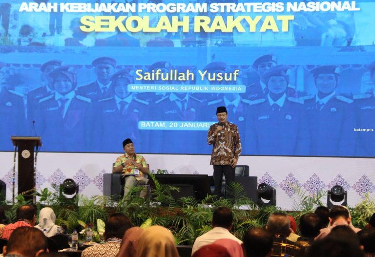 Pemerintah Perluas Sekolah Rakyat, Fokus SDM Berkualitas, Semua Guru Harus Lulusan PPG
