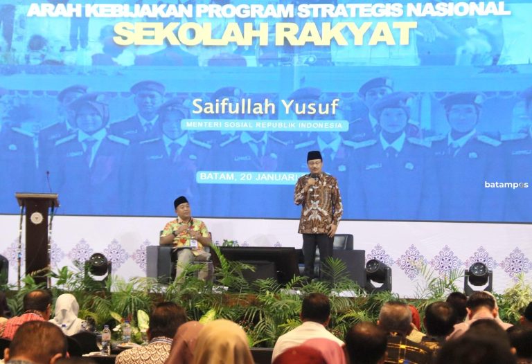 Mensos Soroti Kemiskinan Tersembunyi di Batam