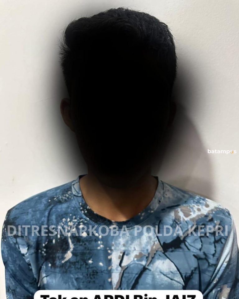 Dua Pria Pengedar Sabu Diamankan, Sabu Berasal dari Malaysia