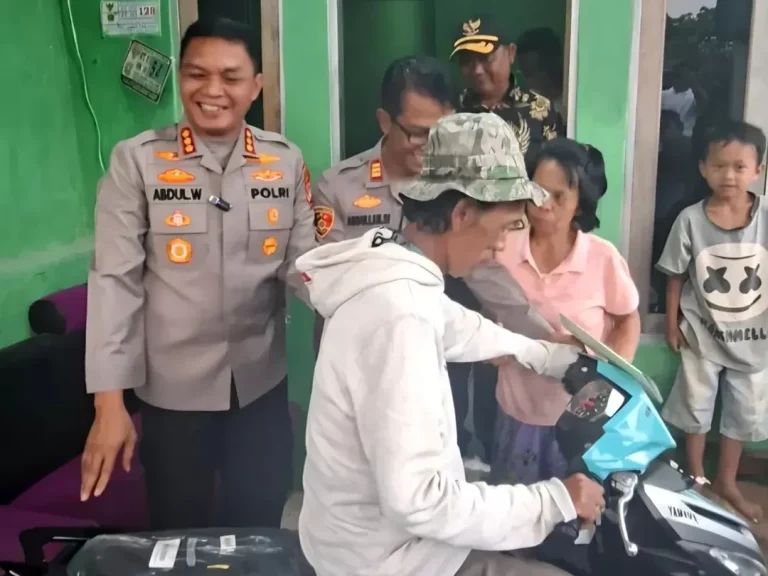 KDM Bongkar Kebohongan Pedagang Es Gabus Viral, Ini Pandangan Sosiolog