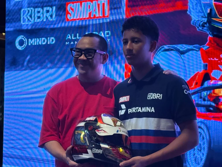 Pembalap Muda Indonesia Qarrar Firhand Siap Debut di British Formula 4 Championship 2026