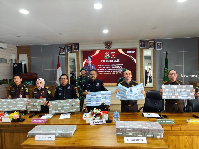 Korupsi Pelabuhan Dompak dan Gedung UMRAH, Rp3 Miliar Dirampas Negara