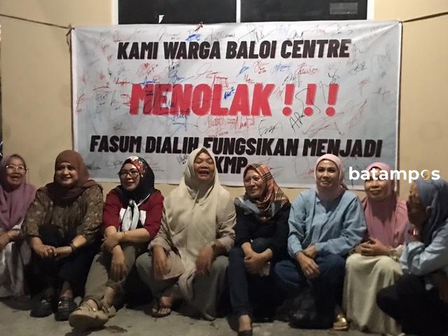 Warga Baloi Center Tolak Koperasi Merah Putih di Fasum, Pembangunan Dihentikan