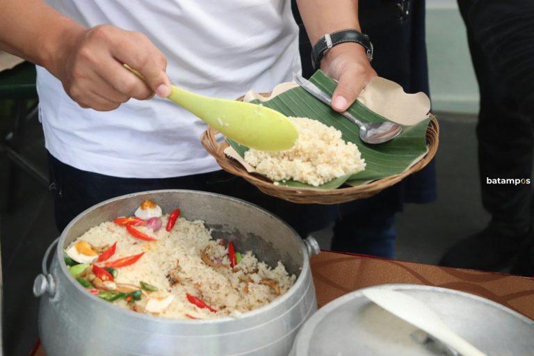 Favorit Pecinta Kuliner, Ini Rekomendasi 5 Nasi Liwet Paling Enak di Batam