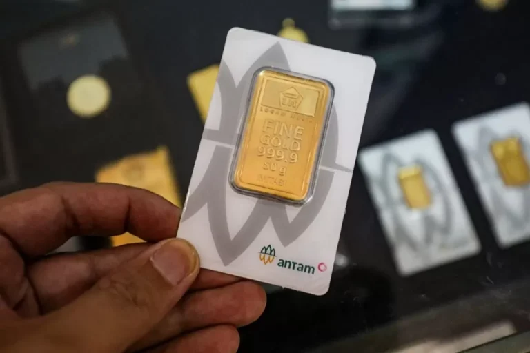 Harga Emas Sudah Tembus Rp 3.003.000 Per Gram