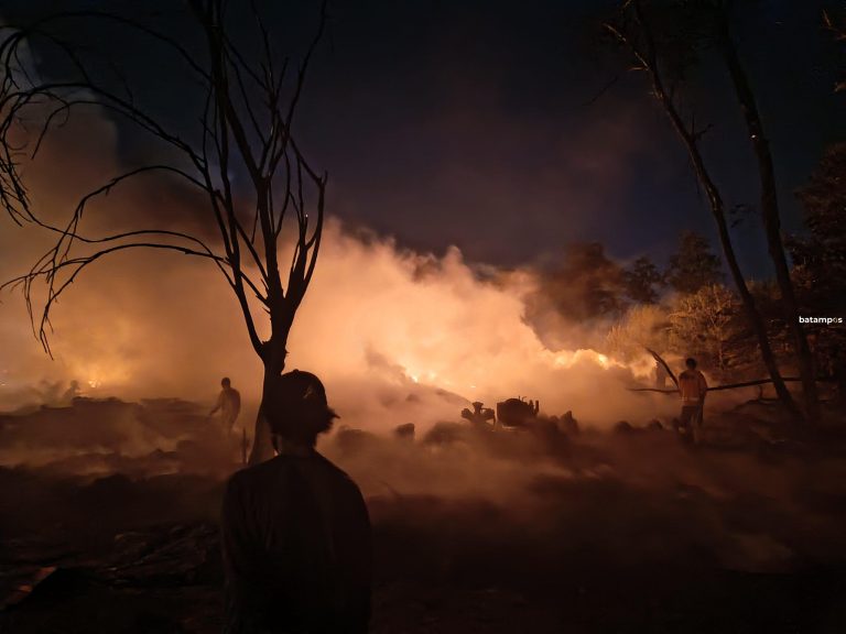 Tumpukan Ban Sulit Dipadamkan, Kebakaran di Tanjunguncang Meluas hingga Malam