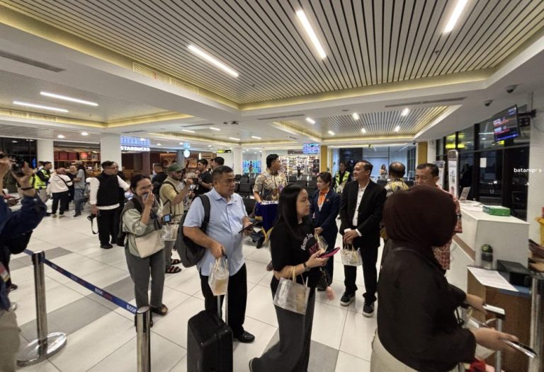Penumpang Internasional Bandara Hang Nadim Naik 64 Persen Sepanjang 2025