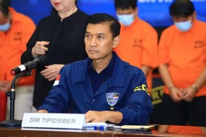 Heboh Foto Asusila Palsu di X, Bareskrim Turun Tangan!