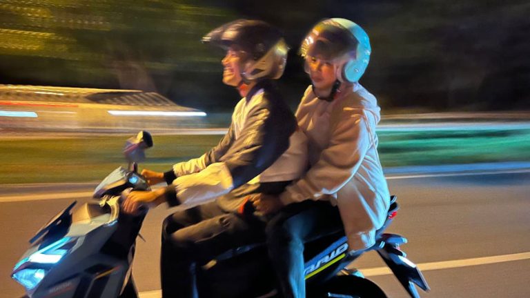 Honda Ajak Konsumen Batam Night Ride Sambut All New Vario 125