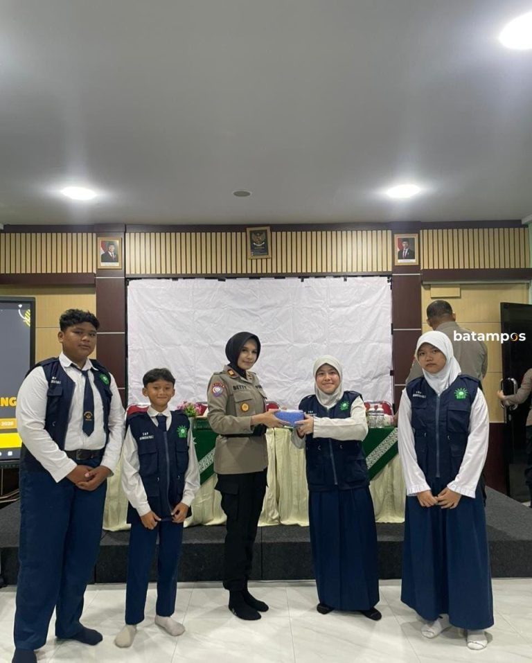 Polisi Masuk Sekolah, Ingatkan Pelajar Bahaya Bullying