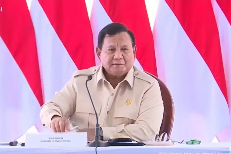 Prabowo Keras ke Menteri: Jangan Takut, Kita Berperang Lawan Korupsi