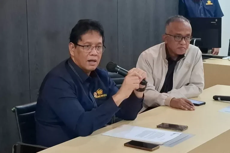 Kenaikan Gaji PNS 2026 Masih Dikaji, Menkeu Purbaya: Tunggu Evaluasi Ekonomi