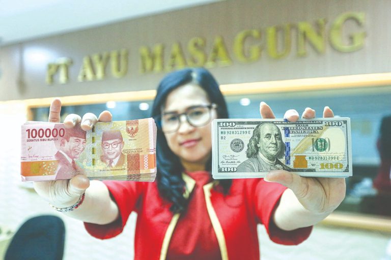 Rupiah Berada di Zona Merah
