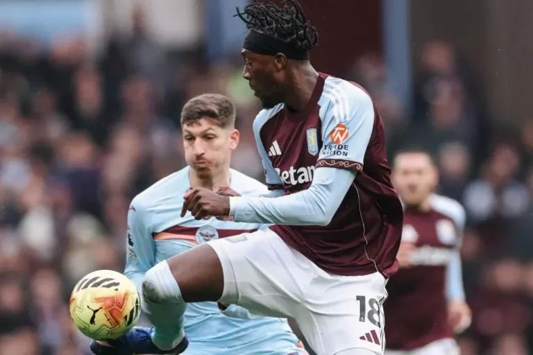 Unggul Jumlah Pemain, Aston Villa Justru Tumbang dari Brentford