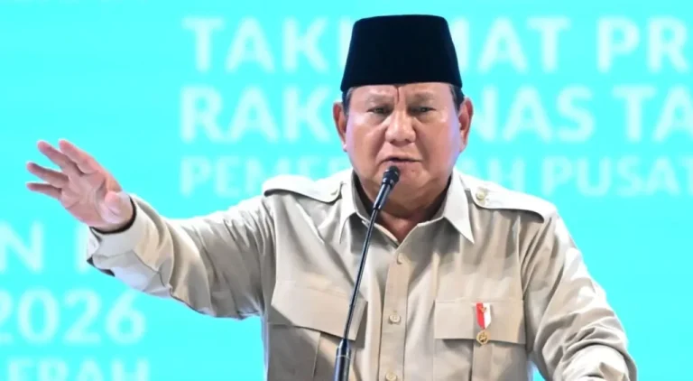 Dari Rakornas, Prabowo Serukan Tanggung Jawab: Negara Harus Hadir Secara Adil
