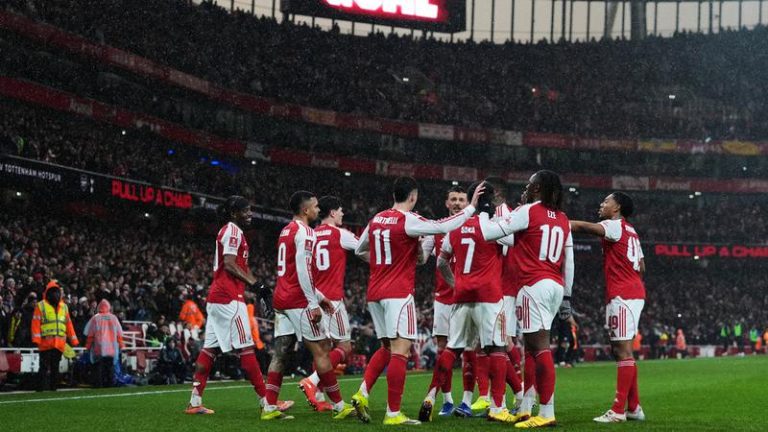 Arsenal Bantai Wigan 4-0 dalam 30 Menit