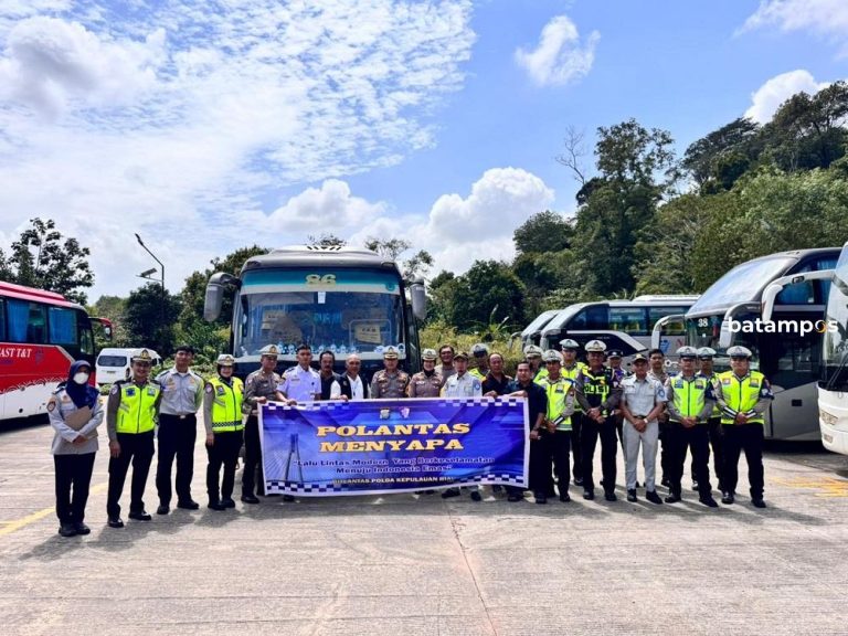 Ditlantas Polda Kepri Gelar Ramp Check Angkutan Umum dan Pariwisata