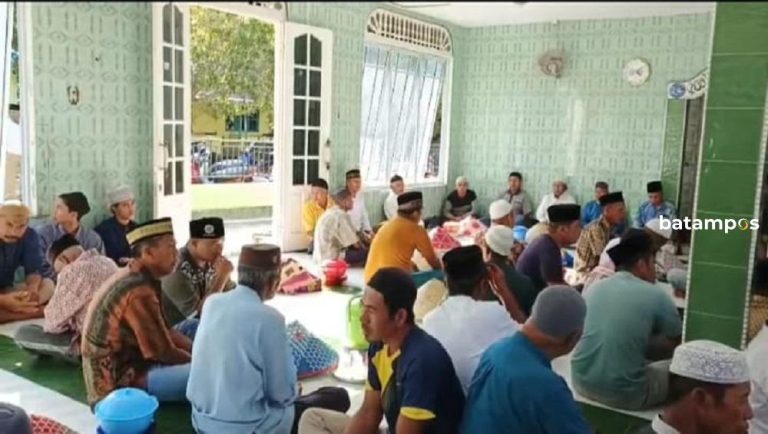Haul Jama’, Tradisi Dzikir dan Doa Warga Lingga Sambut Ramadan
