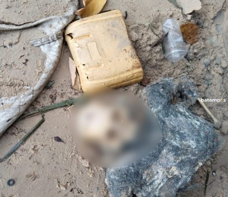 Temuan Kerangka Manusia di Bawah Rumah Warga Lingga, Polisi: Sudah Dimakamkan