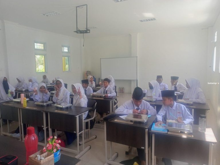 Ramadan 2026, MBG di Lingga Tetap Jalan dengan Menu Takjil