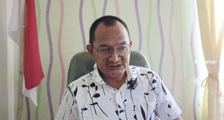 Desa Marok Kecil Sisihkan Dana Desa untuk Beasiswa Anak Tempatan