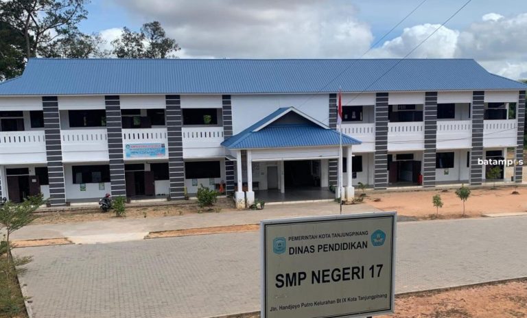 Viral di Medsos, Dugaan Menu MBG Basi di SMPN 17 Tanjungpinang Diselidiki