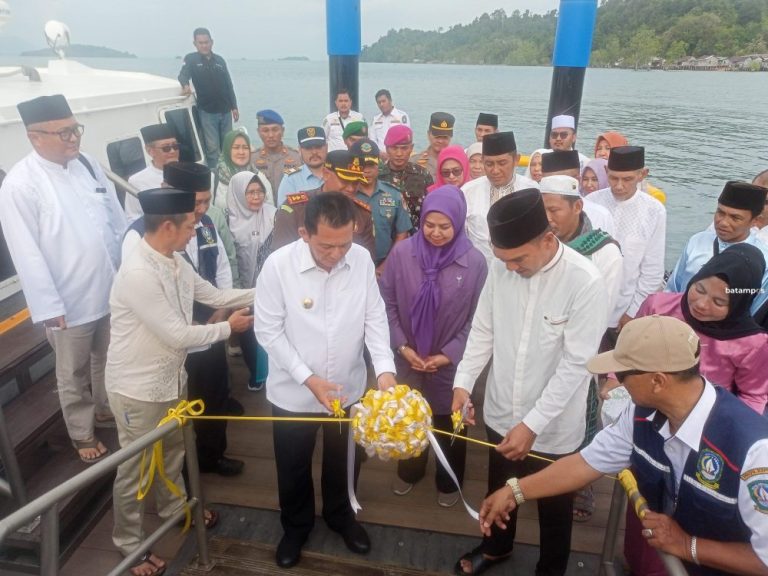 Dermaga Terapung Rp2,7 Miliar Jadi Solusi Transportasi Laut Lingga