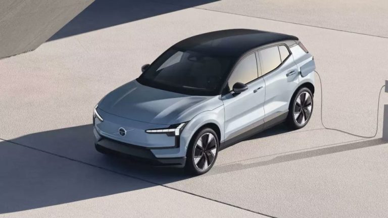 Volvo Luncurkan EX30,  Varian Baru Lebih Terjangkau dengan Interior Segar