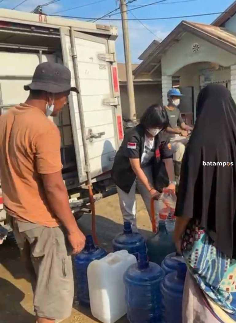 Dana Warga Batam Disalurkan ke Aceh Tamiang, KOMANDO Pastikan Tepat Sasaran