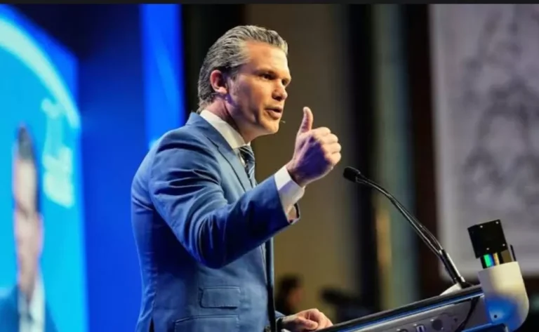 Trump Dorong Negosiasi dengan Iran, Menhan AS: Terima Kesepakatan atau Hadapi Kekuatan Amerika