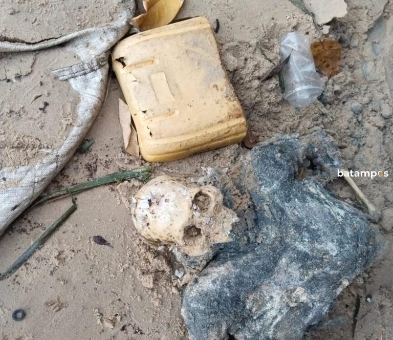 Heboh, Tengkorak Diduga Kerangka Manusia Ditemukan di Bawah Rumah