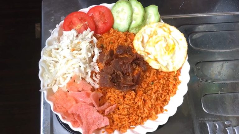 Pencinta Pedas Wajib Tahu! 5 Nasi Goreng Padang Terbaik di Batam