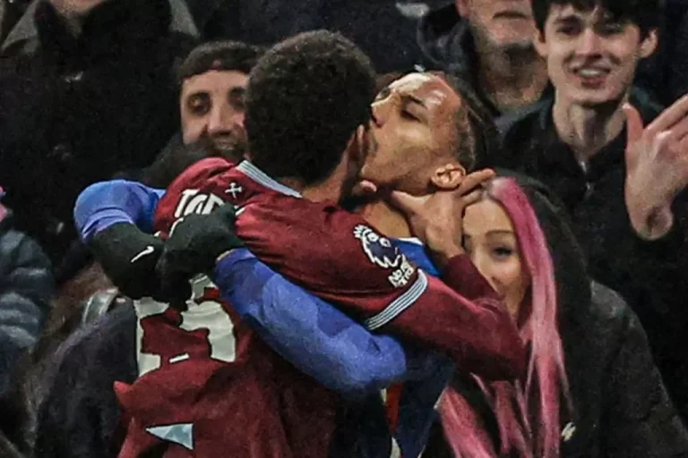 Ricuh di Stamford Bridge, Chelsea dan West Ham Didakwa FA