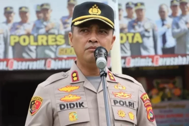 Miliki Koper Berisi Narkoba Berbagai Jenis, Mantan Kapolres Jadi Tersangka