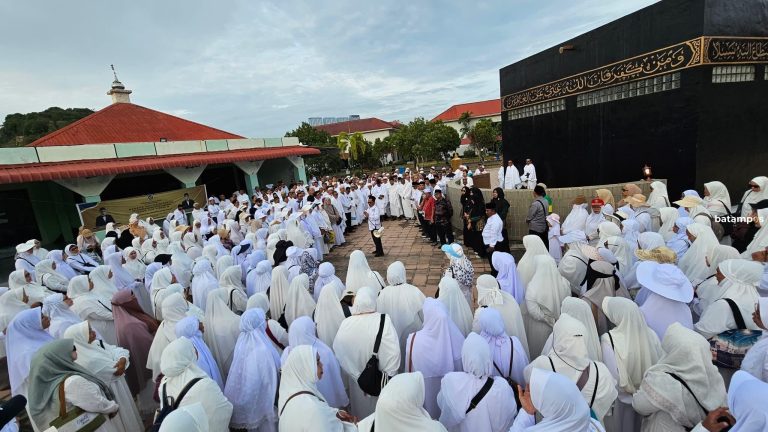 Termuda 14 Tahun, Tertua 83 Tahun, Tiga Kloter Haji Batam Mulai Tersusun