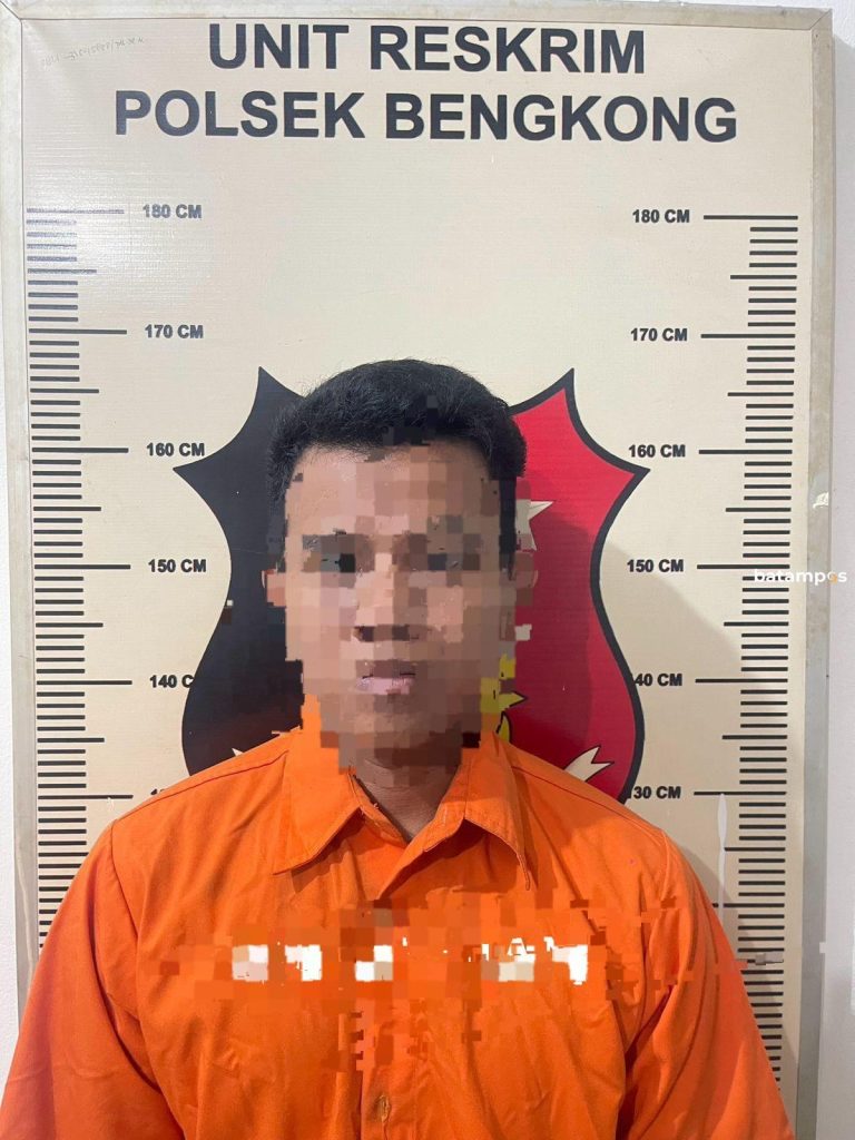 Cekcok Penjualan Manisan, Karyawan Tikam Bos