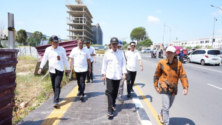 Sidak Pascalebaran, Amsakar Cek Taman, Drainase, hingga IPA