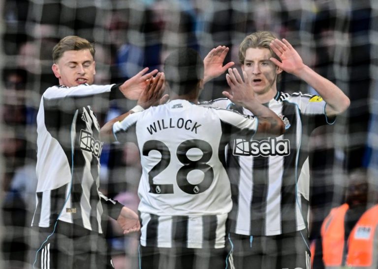 Gol Anthony Gordon Bawa Newcastle Tundukkan Chelsea di Stamford Bridge