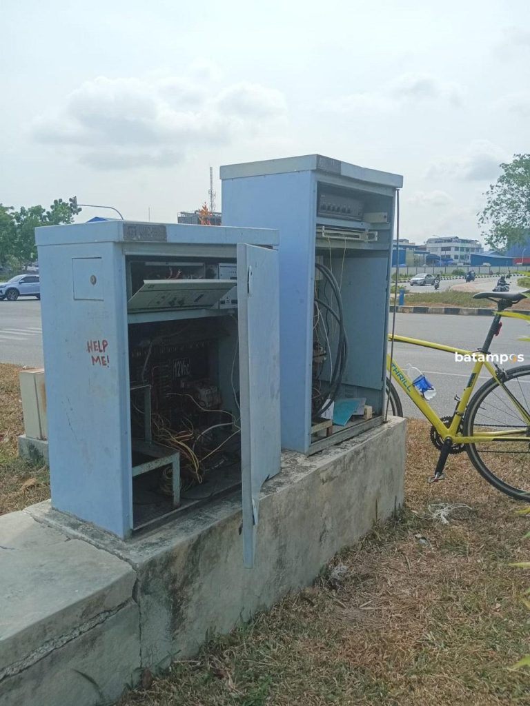 Komplotan Pencuri Komponen Lampu Lalu Lintas Beraksi Lagi, Simpang Kara Lumpuh