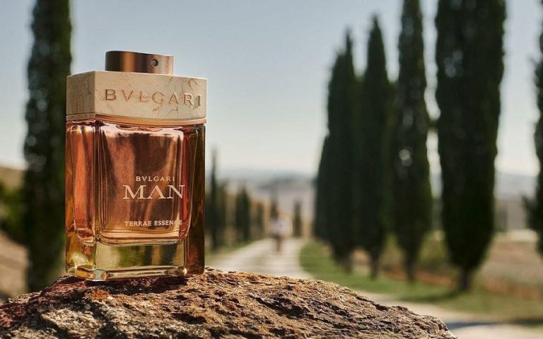 Aromanya Maskulin, Ini 10 Parfum Woody Terbaik untuk Pria
