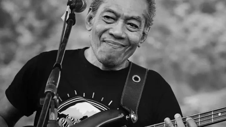 Berita Duka: Bassis God Bless Donny Fattah Wafat di Usia 76 Tahun