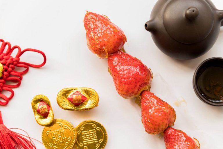 Ramalan Shio 1 Maret 2026: 6 Shio Paling Beruntung, Rezeki dan Pengakuan Datang