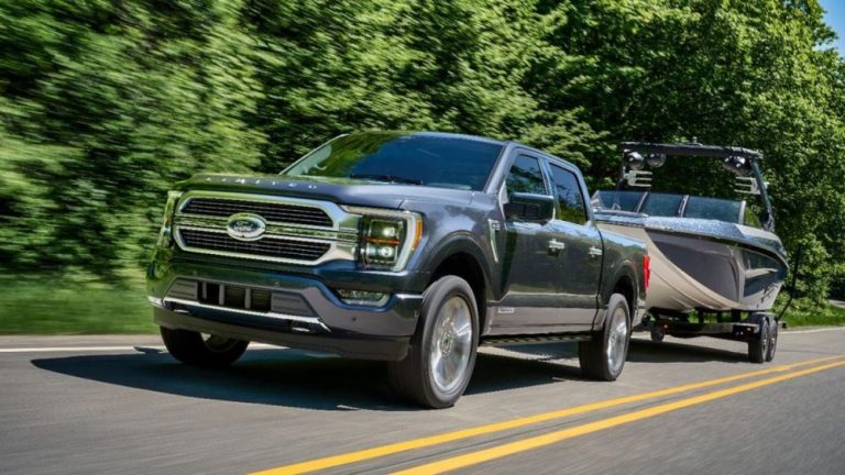 Ford Recall 4,3 Juta Kendaraan karena Perangkat Lunak Bermasalah