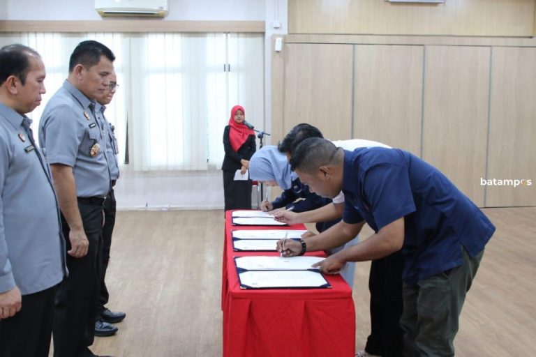 Kanwil Kemenkum Kepri Gandeng Tiga Media Perkuat Transparansi Informasi