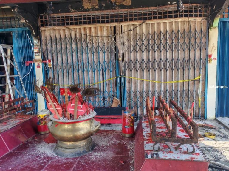 Tiga Tewas dalam Kebakaran Kelenteng di Karimun, Polisi Tunggu Hasil Forensik