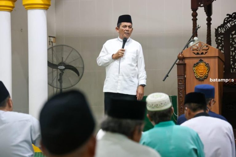 Malam Nuzulul Quran, Gubernur Ansar Gelar Safari Ramadan di Masjid Al Maghfiroh Tanjungpinang